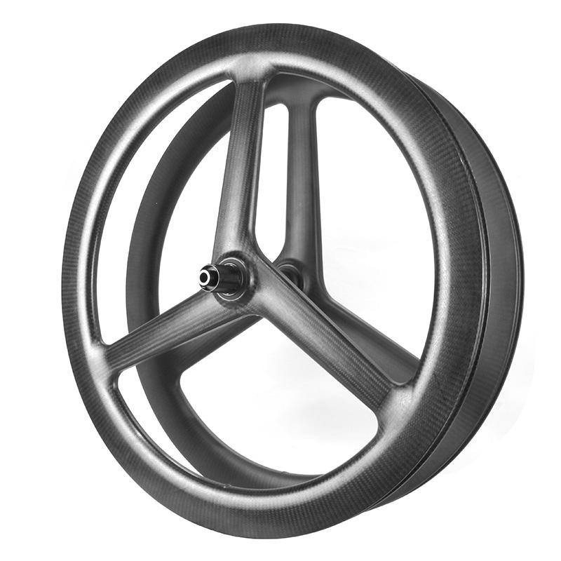 tri spoke carbon wheel